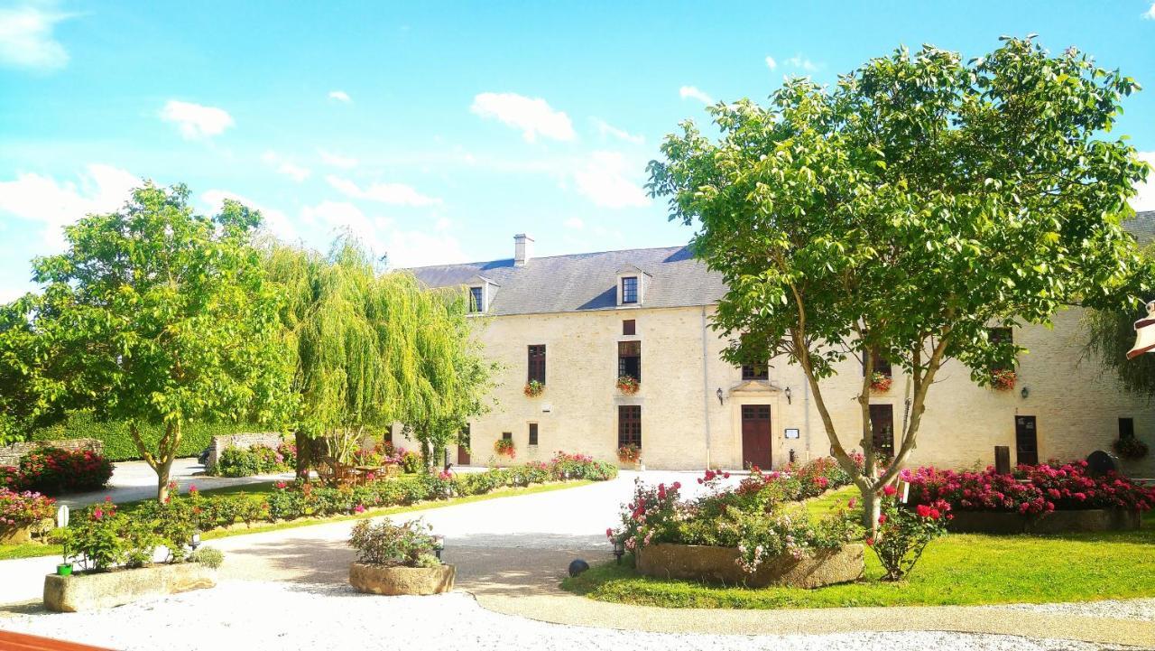 Hotel Le Manoir De Mathan Crepon A La Campagne 5 Mn D'Arromanches Et 10 Mn De Bayeux Eksteriør bilde