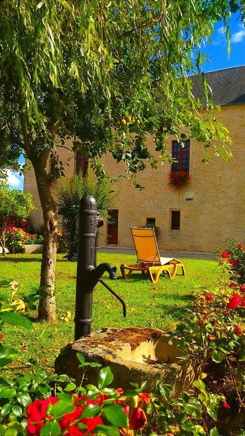 Hotel Le Manoir De Mathan Crepon A La Campagne 5 Mn D'Arromanches Et 10 Mn De Bayeux Eksteriør bilde
