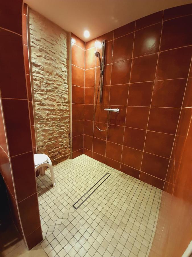 Hotel Le Manoir De Mathan Crepon A La Campagne 5 Mn D'Arromanches Et 10 Mn De Bayeux Eksteriør bilde