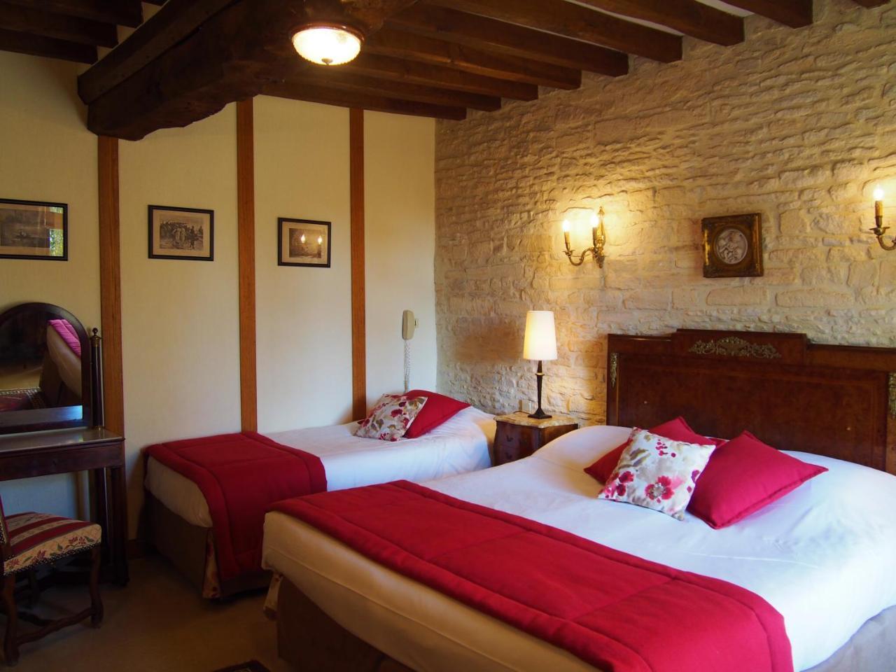 Hotel Le Manoir De Mathan Crepon A La Campagne 5 Mn D'Arromanches Et 10 Mn De Bayeux Eksteriør bilde